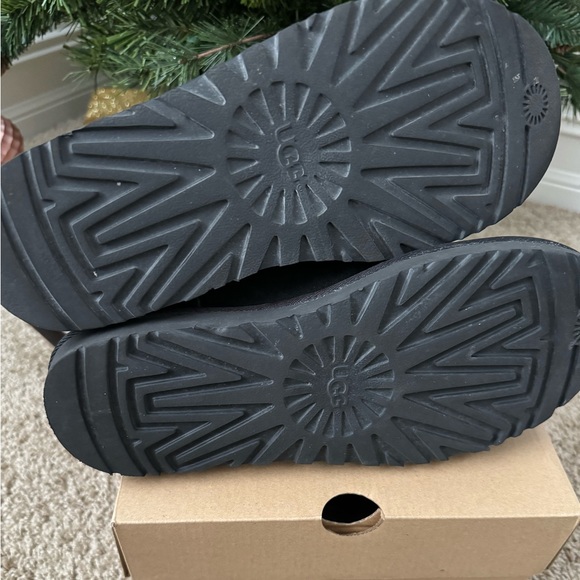 UGG Mini Bailey Bow II Water-Resistant Booties - Picture 3 of 7